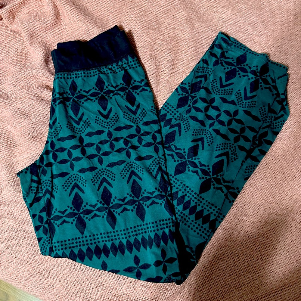 Victoria’s Secret sleep pants
